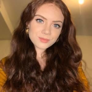 Meet your Posher, Jade